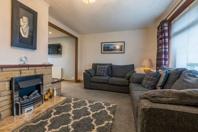 52, MacDonald Drive, Lossiemouth photo 4