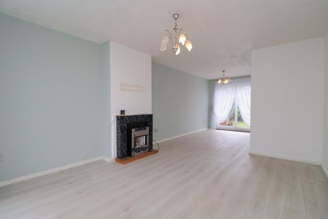 20, Coleridge Gardens, Burnham-On-Sea photo 3