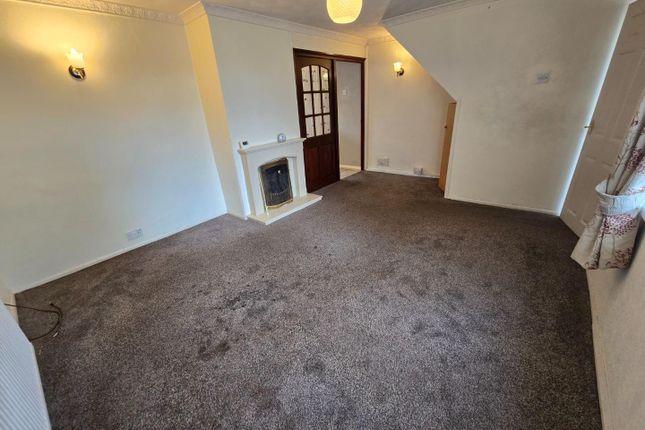 46, Croftgates Road, Manchester photo 4