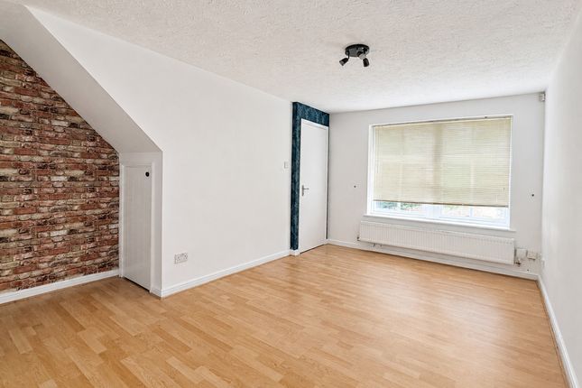 43, Greenacre Drive, Cardiff photo 4