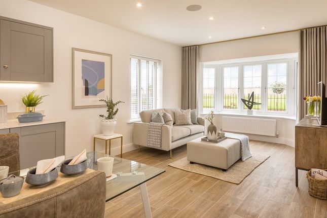 The Mere, 14 Garrard Way, Kelvedon photo 4