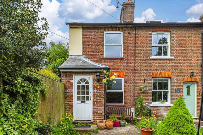 2-bed house on 8, Nursery Terrace, Berkhamsted, £297,000