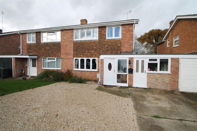 Image of 30 Bow Grove, Sherfield-on-Loddon, Hook, RG27 0DY