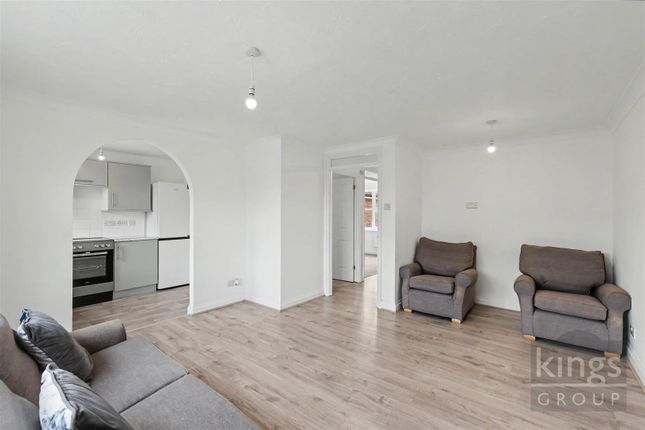 Aynsley Gardens, Harlow photo 4