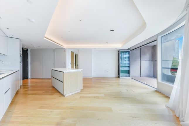 Flat to rent in Canaletto Tower, City Road, Islington, London