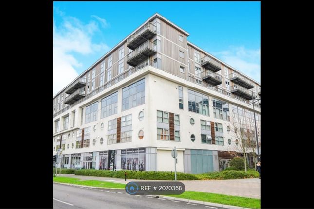 Thumbnail Flat to rent in Beckhampton Street, Swindon