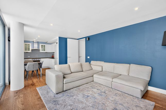 Flat 43, 6, Battersea, London photo 3