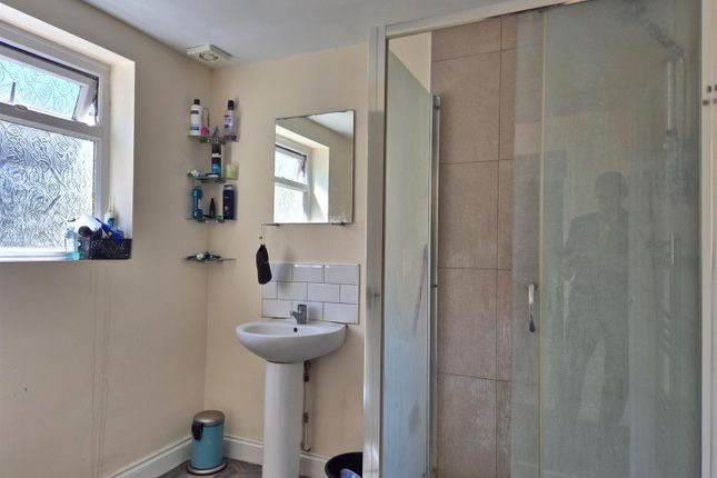 96, Locking Road, Weston-Super-Mare photo 4
