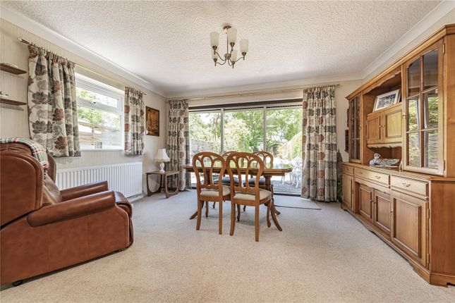 28a, Frays Avenue, Middlesex photo 3