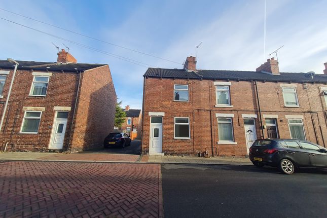 Thumbnail Terraced house to rent in Grafton Street, Castleford