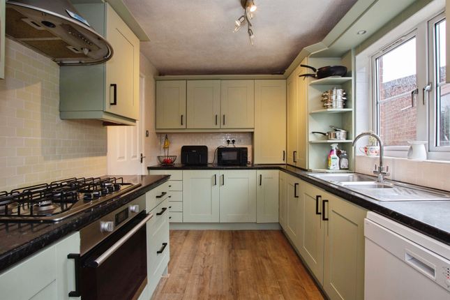 5, Hepple Drive, Nottingham photo 2