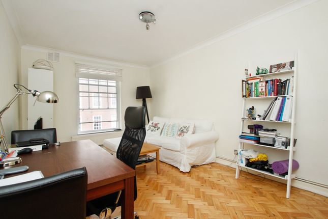 Thumbnail Flat to rent in Devonshire Street, London