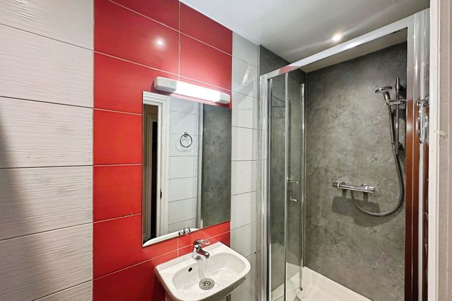 235B Kenton Road, Harrow photo 4