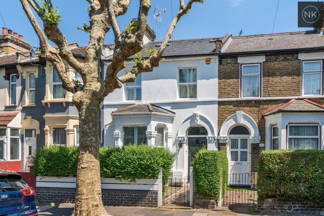 Thumbnail Terraced house to rent in Claude Road, London