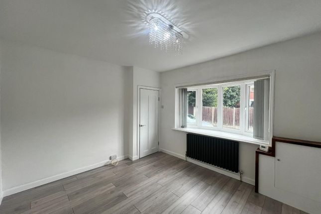 21, St. Helens Place, Castleford photo 3