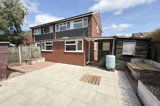 83, Teagues Crescent, Telford photo 4