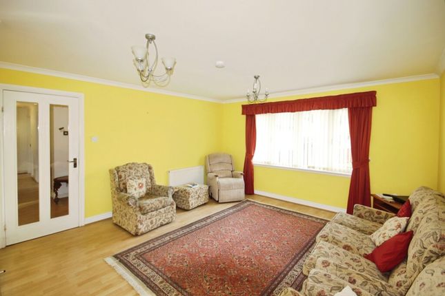 2, Wyndham Court, Rothesay photo 3