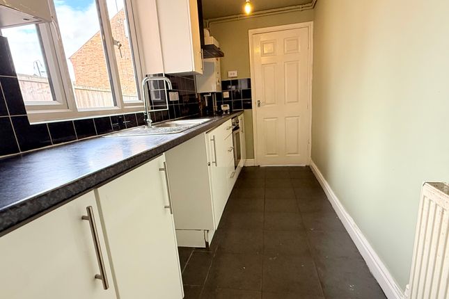 Cherry Close, Arnold photo 4