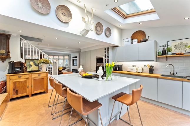 Semi-detached house for sale in Washington Road, Worcester Park