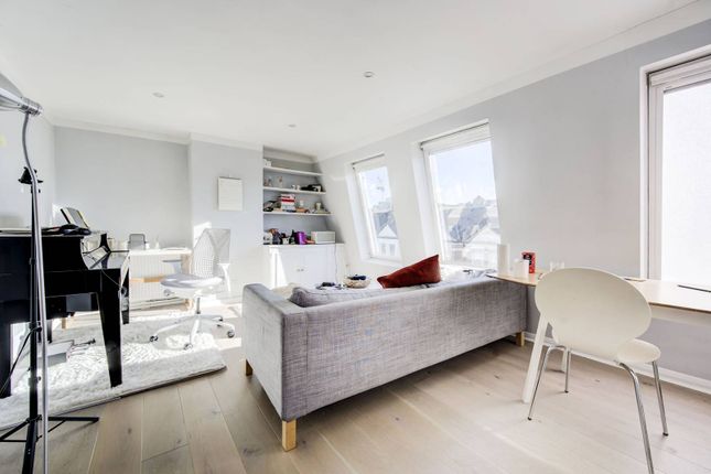 Flat for sale in Stephendale Road, Sands End, London