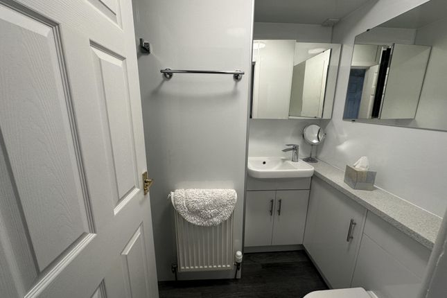 First Floor Right, 274 Union Grove, Aberdeen, AB10 6TQ, Aberdeen photo 4