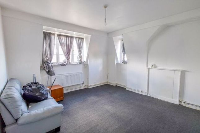35, Battersby Road, London photo 3