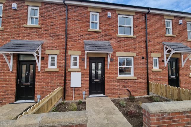 Thumbnail Terraced house to rent in Sydney Street, Brampton, Chesterfield