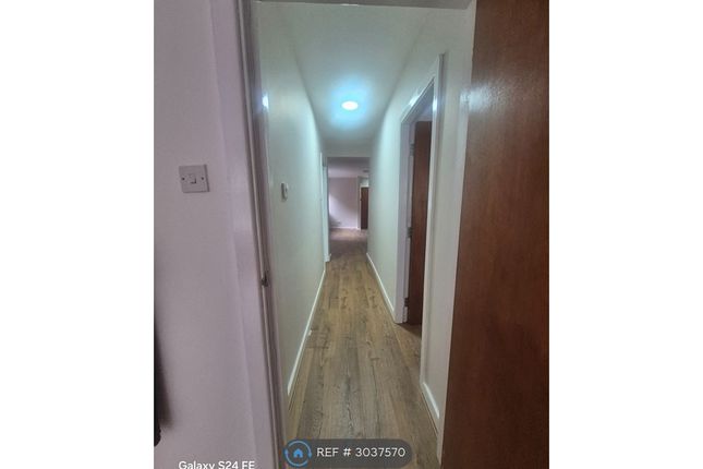Withington Road, Flat, Manchester photo 3