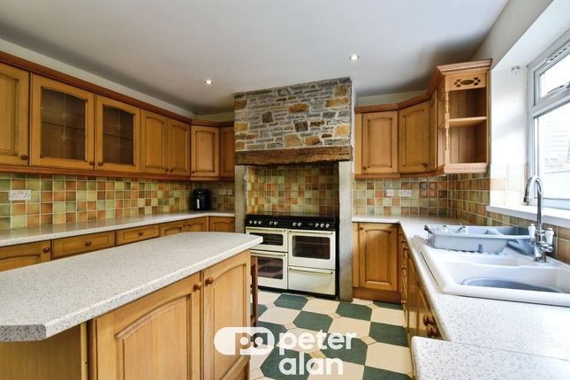 3, Taff Fawr Close, Merthyr Tydfil photo 4