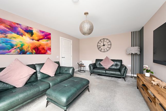 7, Wester Suttieslea Path, Newtongrange photo 3