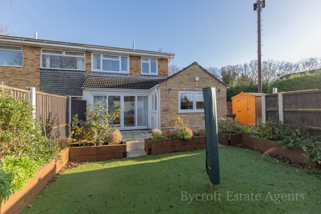 4-bed semi-detached on 59, Heather Road, Great Yarmouth, £280,000