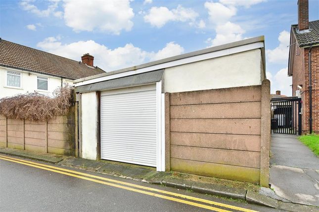 End terrace house for sale in Coldharbour Road, Croydon, Surrey