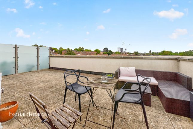 Flat 22, Maison House, 2, Acton Walk, London photo 4