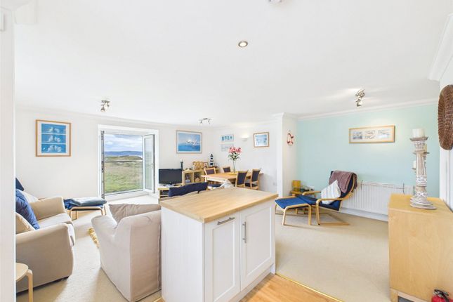 11 Piran Heights,, Upton, Cornwall photo 2