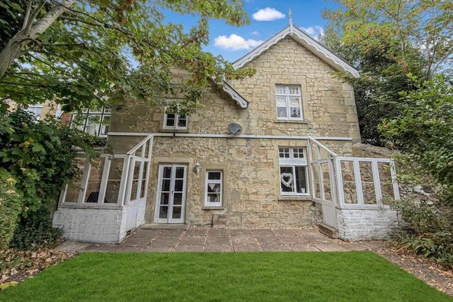 Mulberry Cottage, St. Boniface Road, Ventnor photo 4