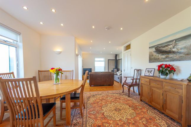 Four Winds, Meaver Road, Mullion photo 4