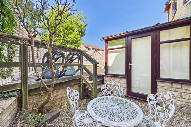 13, Swifts Hill View, Gloucestershire photo 4