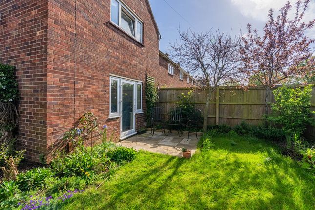 End terrace house for sale in Mere Way, Cambridge