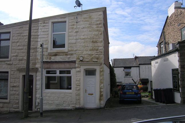 2 bed terraced house to rent in Dukes Brow, Blackburn BB2
