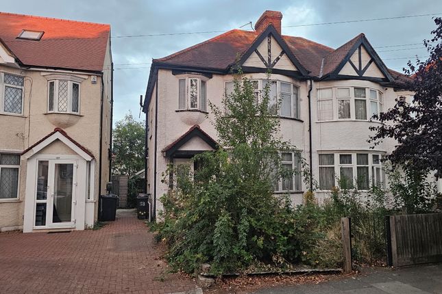 139, Springfield Avenue, London photo 2