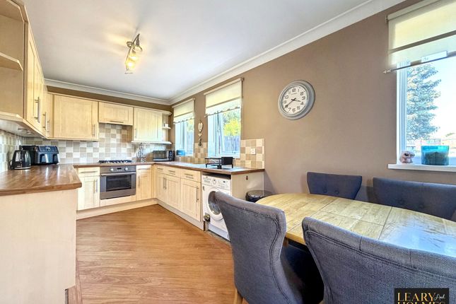 11 Black Road, Hebburn photo 3