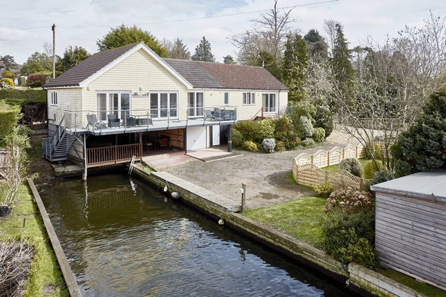 Thumbnail Detached house for sale in Lower Street, Horning