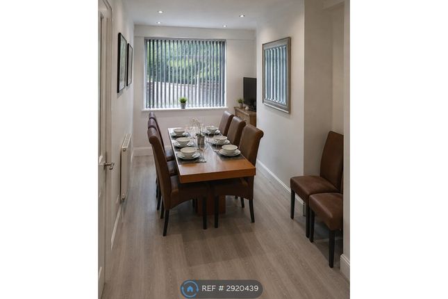 Glenluce Drive, Preston photo 4