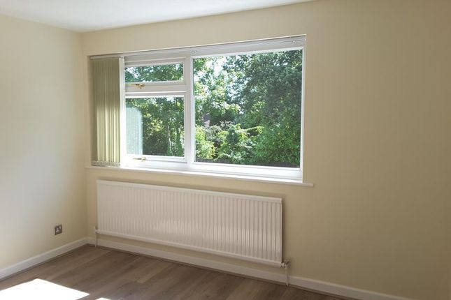 11, Ingham Way, Birmingham photo 4