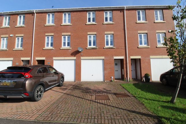 Thumbnail Town house for sale in Auchenkist Place, Kilwinning
