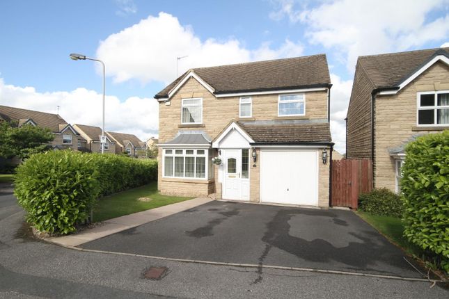 Thumbnail Detached house for sale in Moorgreen Fold, Idle, Bradford