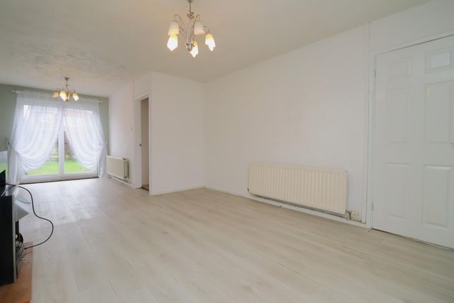 20, Coleridge Gardens, Burnham-On-Sea photo 4