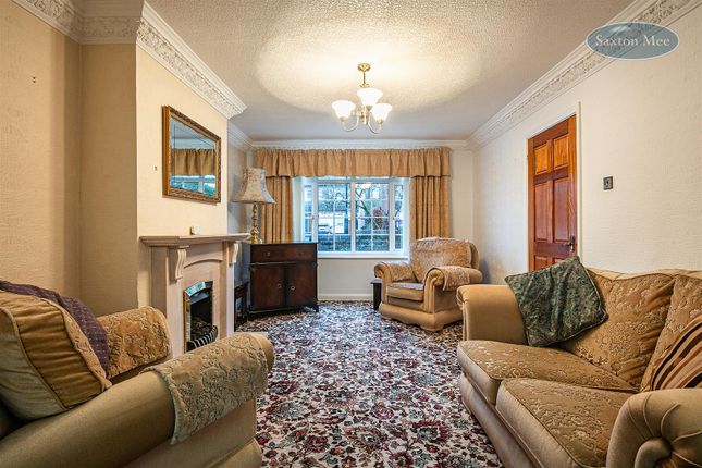 158, Crimicar Lane, Sheffield photo 3