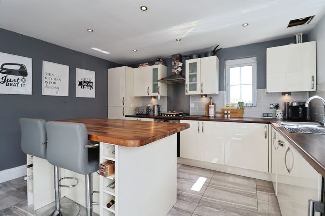 1, Willowbrook Gardens, Cardiff photo 3