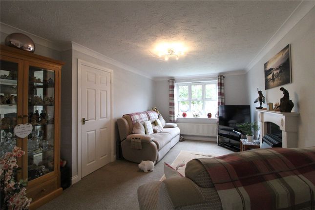 Detached house for sale in Wild Cherry Close, Woodford Halse, Northamptonshire